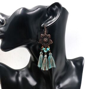 *ALICA* Green Star x Tassel Fashion Earrings